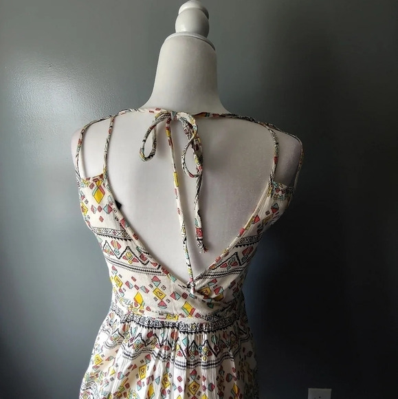 *NWT* Jessica Simpson Kisha Geo Print Dress - Picture 6 of 6